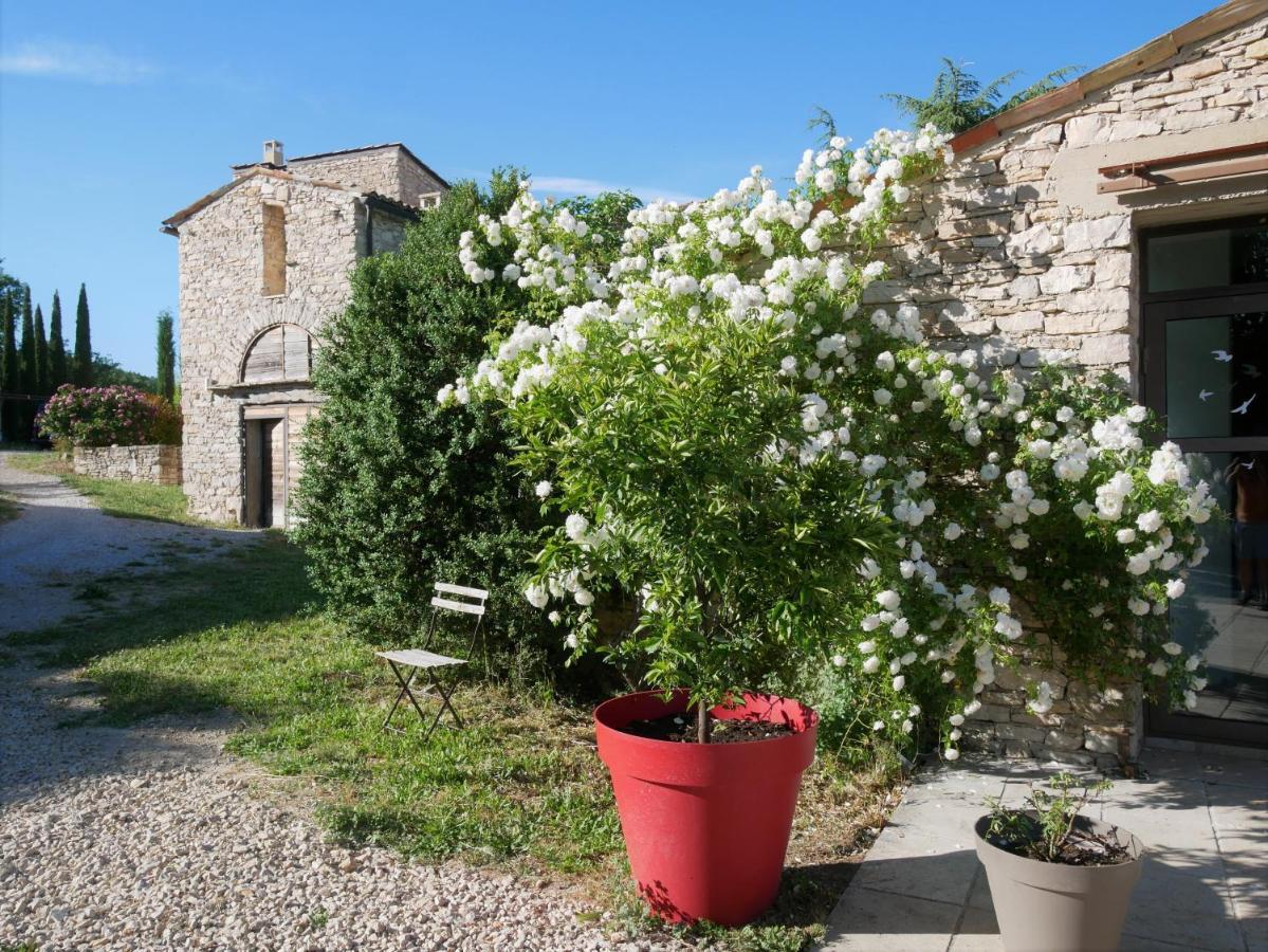 Hameau de Pichovet Pension Vachères Buitenkant foto